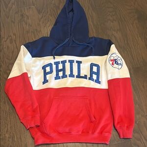 PHILADELPHIA 76ers Colorblock Hoodie Fanatics - size Medium